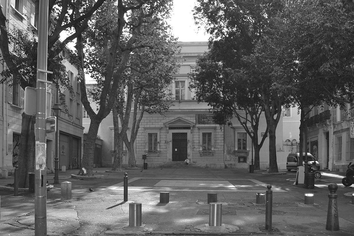 Place du Lycée Thiers depuis la rue Mazagran - Avant